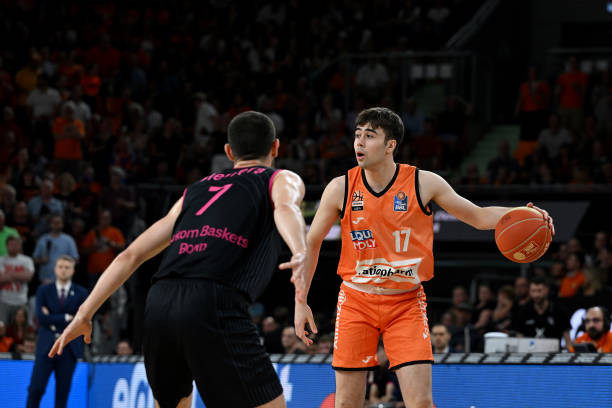 并投中一个 并投中一个