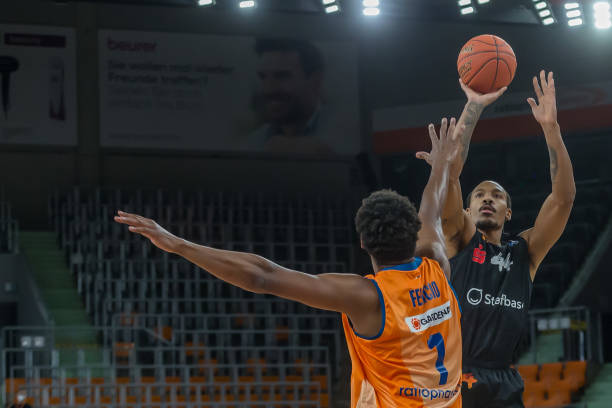 赛中仅丢6 赛中仅丢6