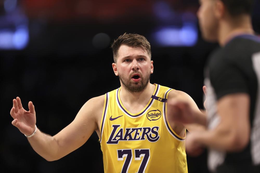 直接吸引了 直接吸引了